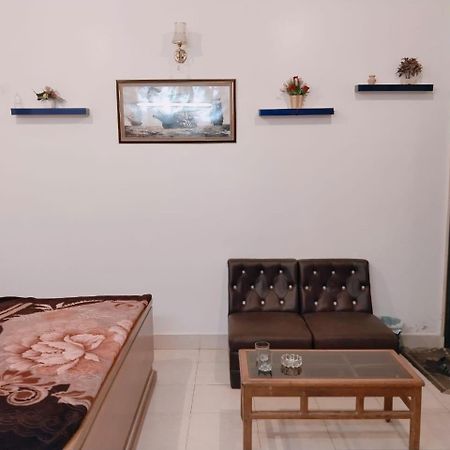 Al Raheem Guest House Hyderabad Eksteriør billede