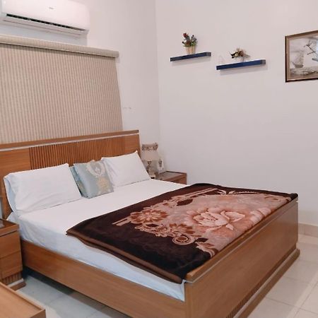 Al Raheem Guest House Hyderabad Eksteriør billede