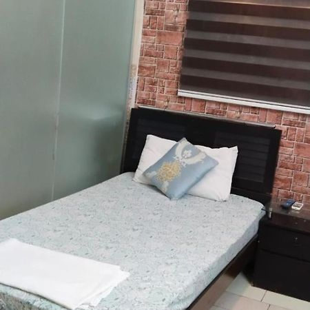Al Raheem Guest House Hyderabad Eksteriør billede