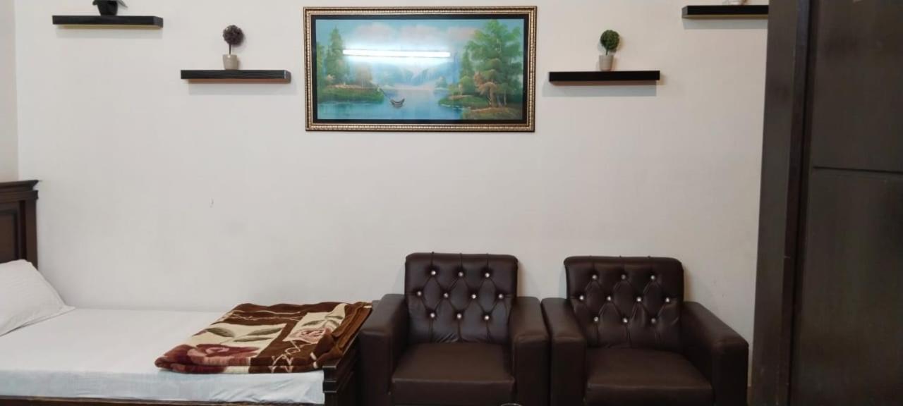 Al Raheem Guest House Hyderabad Eksteriør billede