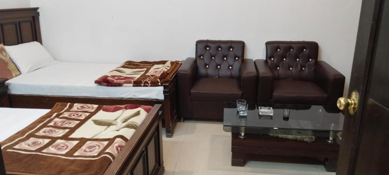 Al Raheem Guest House Hyderabad Eksteriør billede