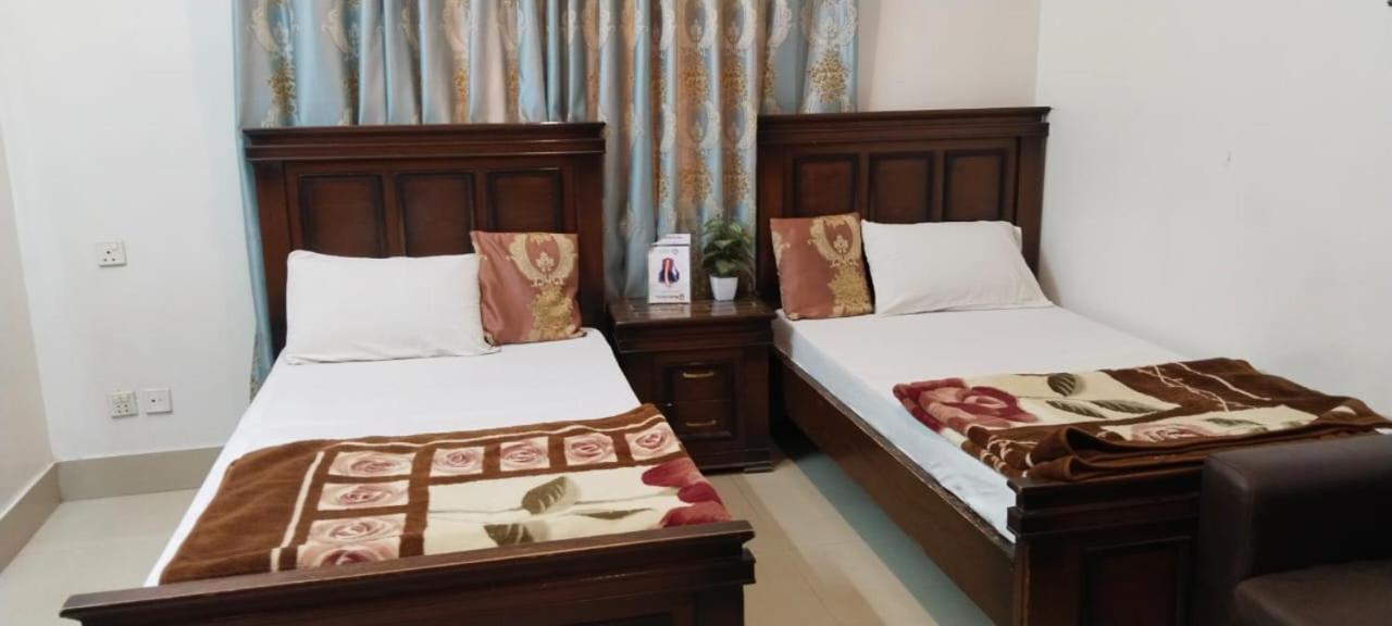 Al Raheem Guest House Hyderabad Eksteriør billede